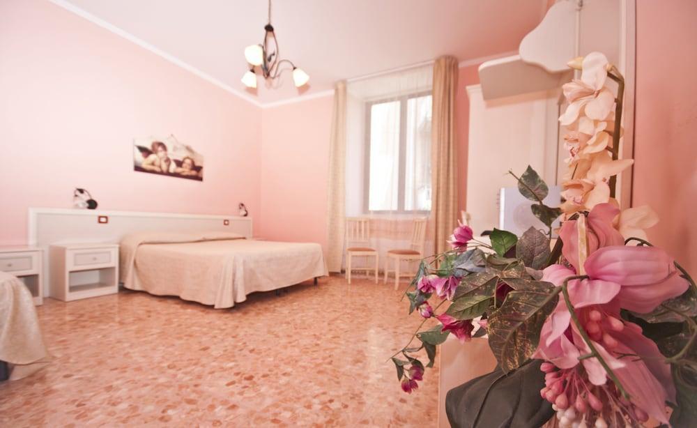 Rs San Sebastiano Holidays Acireale Exterior foto