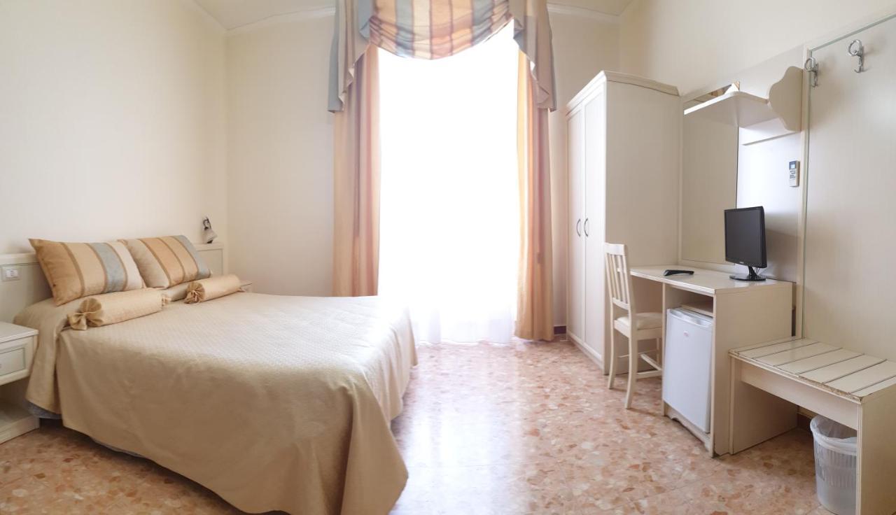 Rs San Sebastiano Holidays Acireale Exterior foto